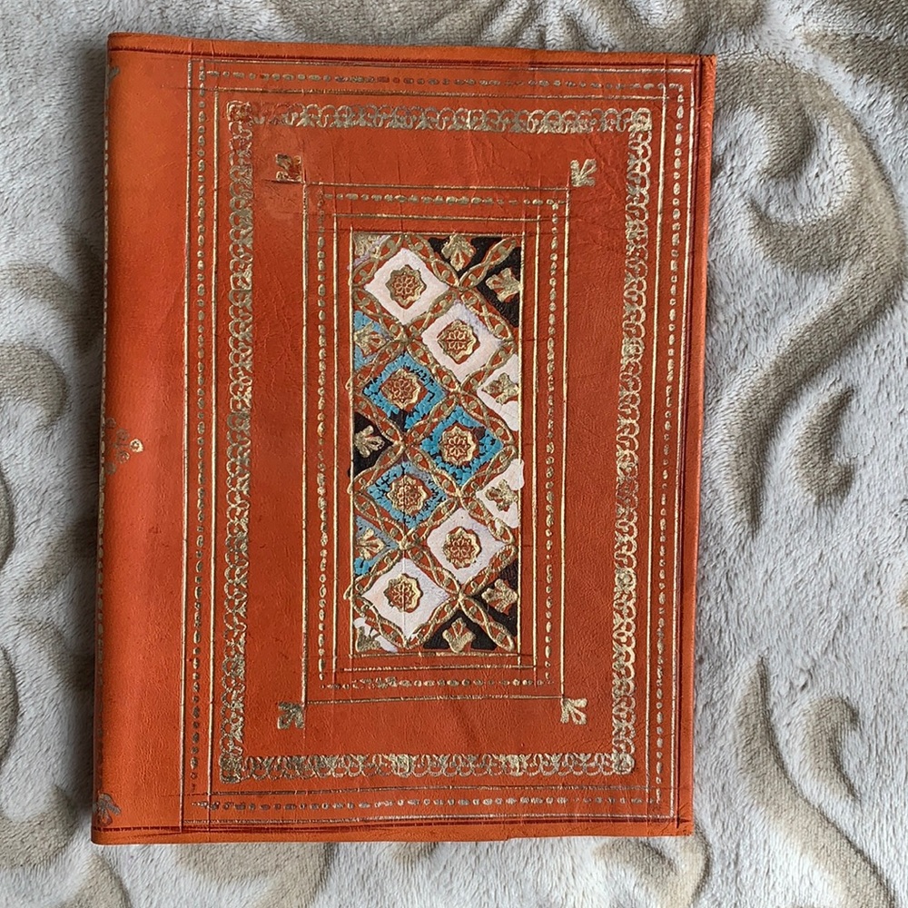 22 CARAT LEATHER BOOK COVER
